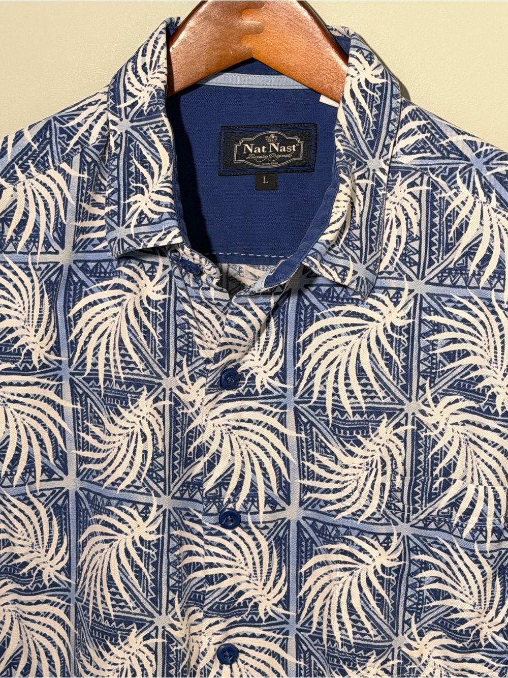 Nat Nast Blue and White Palm-Print Island-Inspired Casual Button-Down Shirt